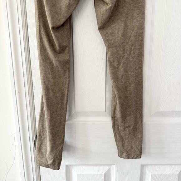Girlfriend Collective ReSet Oat Leggings Athleisure Loungewear Women Medium - Picture 10 of 11